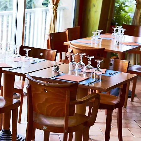 Ibis Styles St Raphael Szálloda