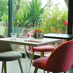 Ibis Styles St Raphael Hotell