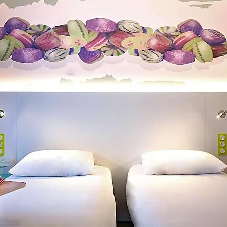 Ibis Styles St Raphael מלון Fréjus