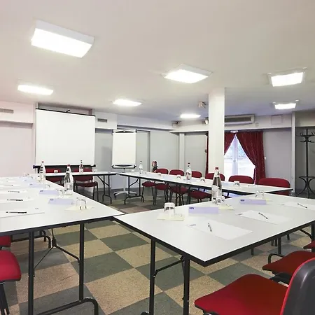 Ibis Styles St Raphael 3*