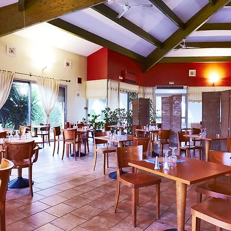 Hotel Ibis Styles St Raphael
