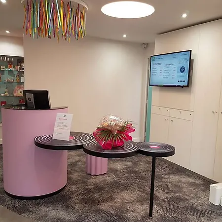Hotel Ibis Styles St Raphael 3*