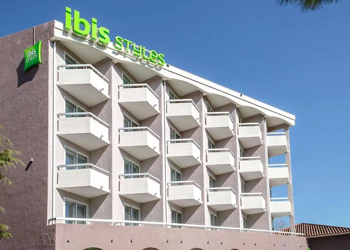 Ibis Styles St Raphael 3*