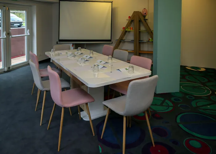 Hotel Ibis Styles St Raphael 3*