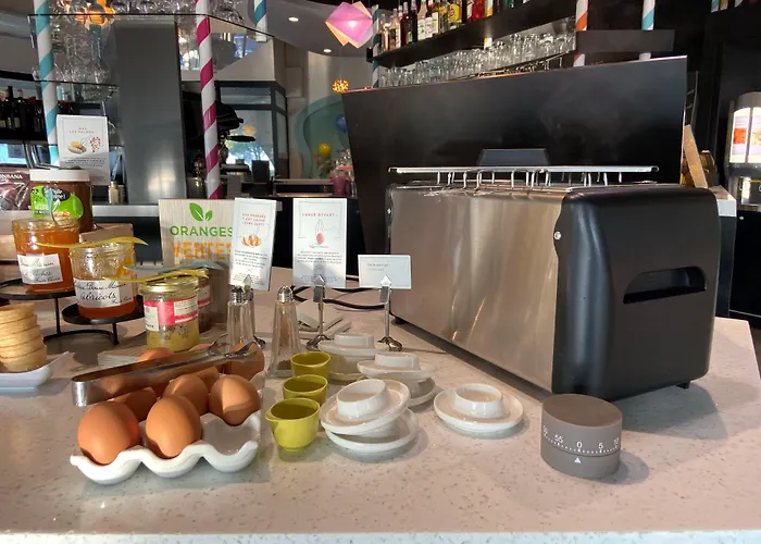 Hotel Ibis Styles St Raphael 3*