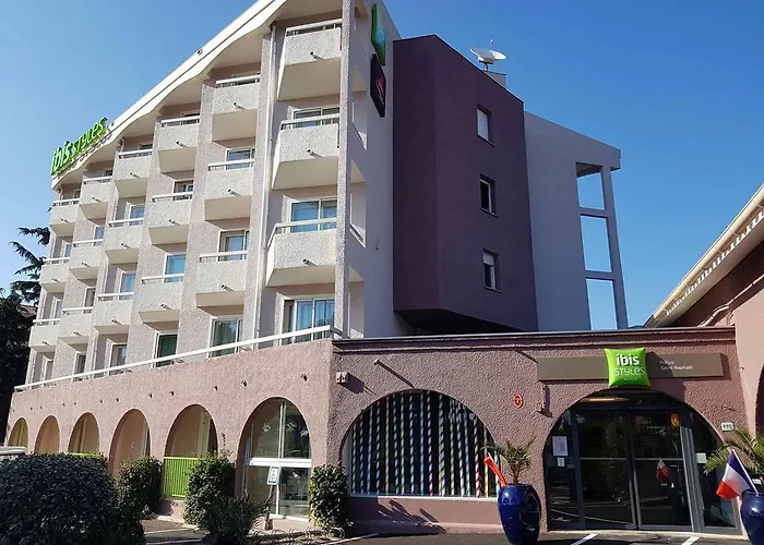Hotel Ibis Styles St Raphael